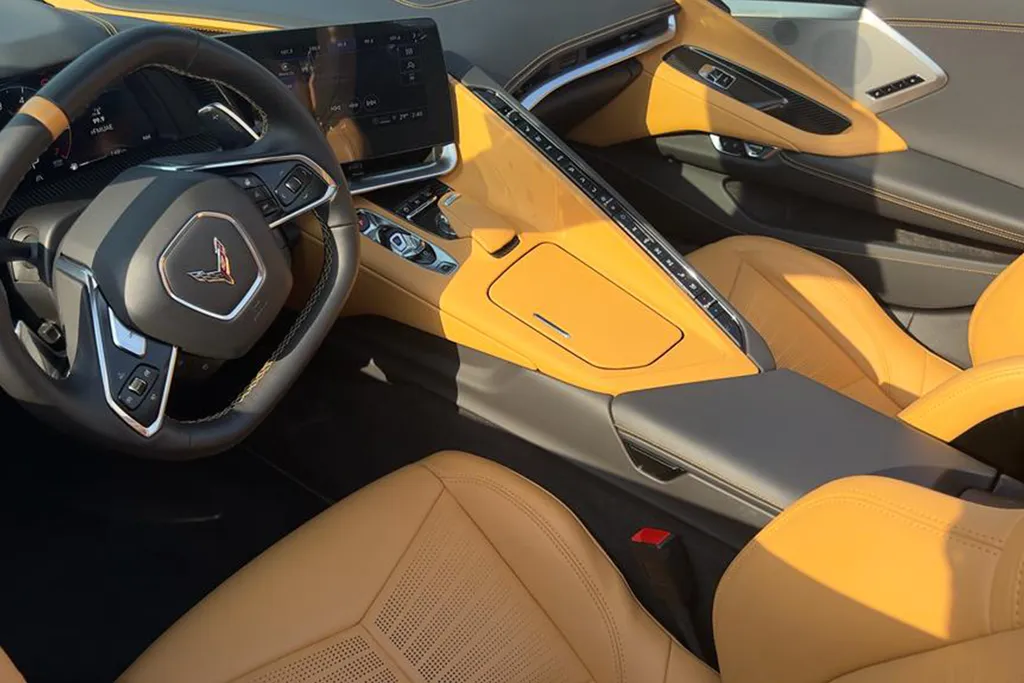 Corvette C8 4