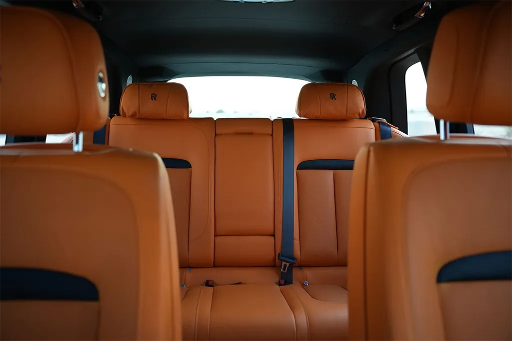 Rolls Royce Cullinan Black Badge 2025 4