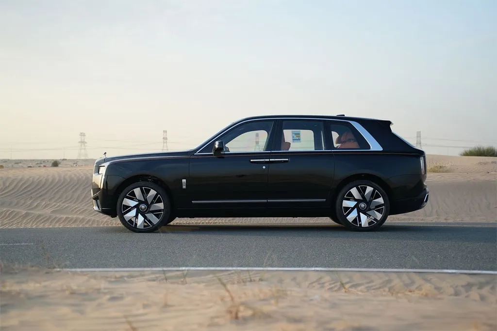 Rolls Royce Cullinan Black Badge 2025 7