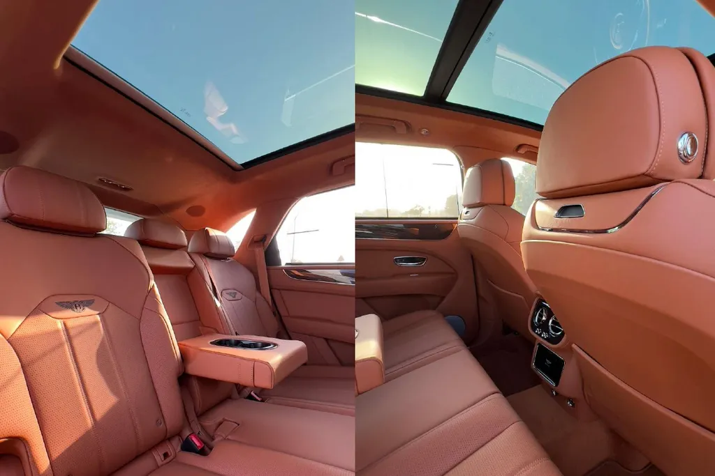 Bentley Bentyaga Black 2024 4