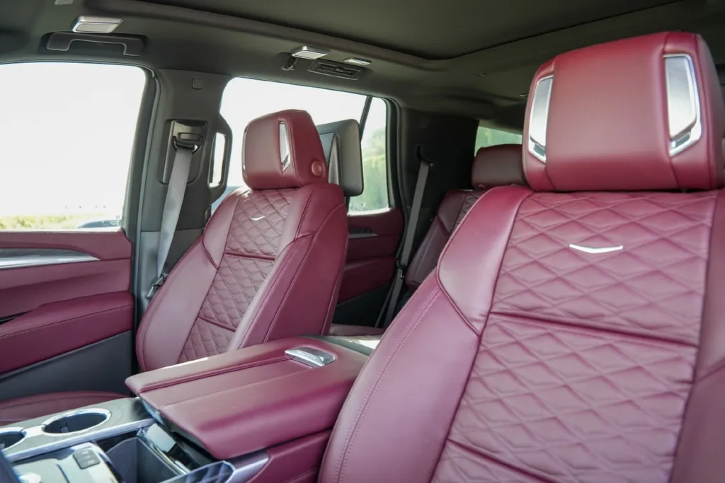 Cadillac Escalade 2025 Black 4