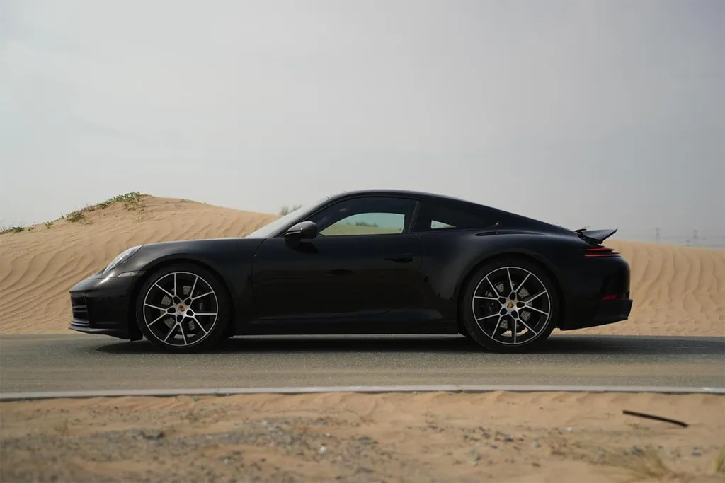 Porsche Carrera Black 2