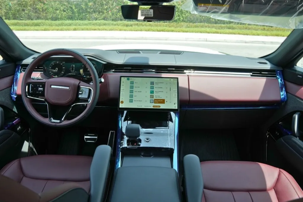 Range Rover Sport 2026 ( White ) 3