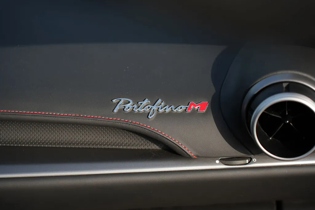 Ferrari Portofino 4