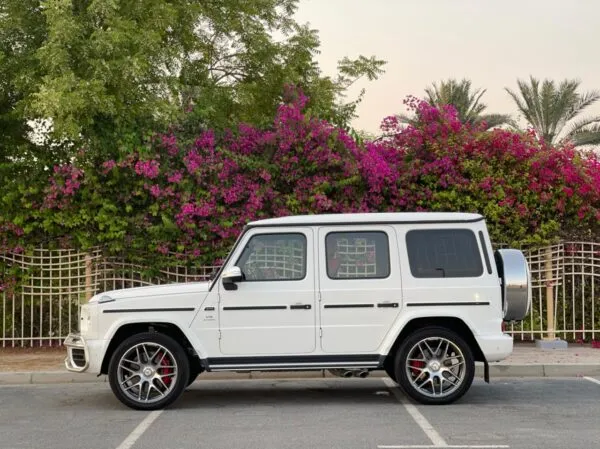 Mercedes G63 4