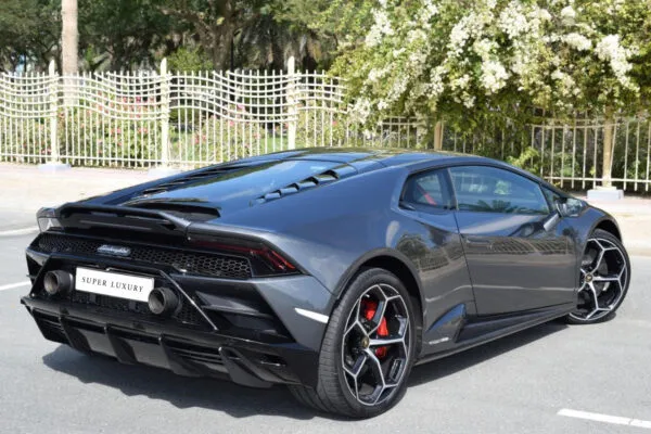 Lamborghini Huracan Evo Coupe 2