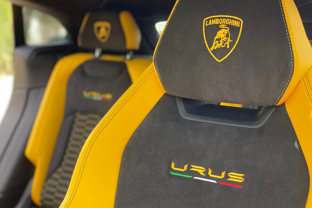 Lamborghini Urus 3