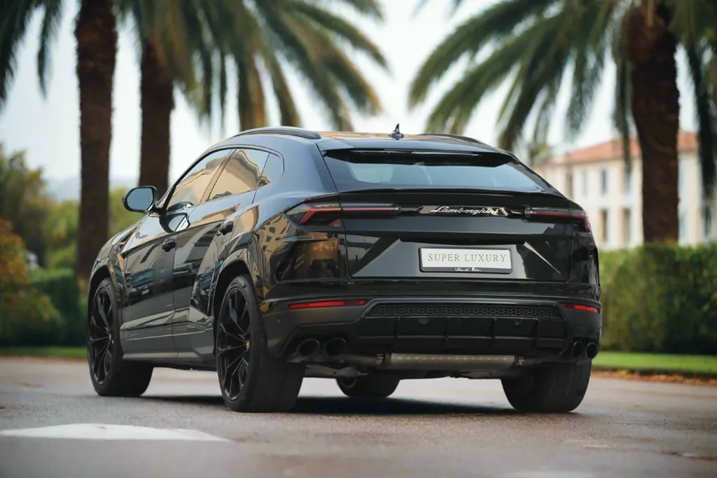 Lamborghini Urus 8