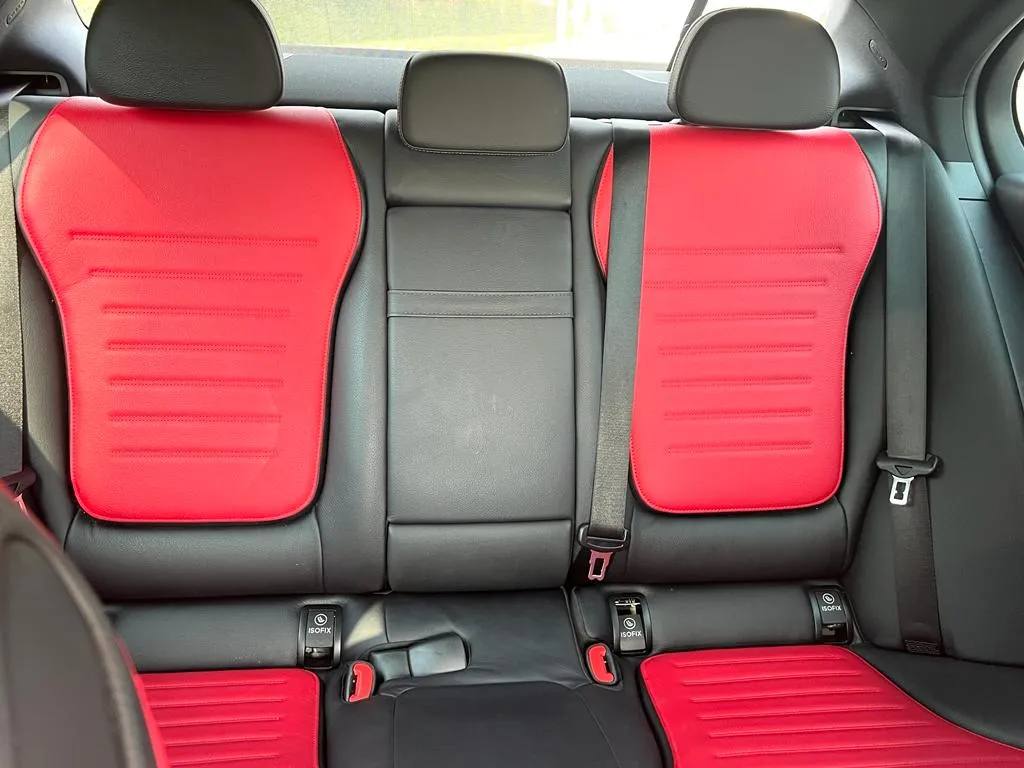 Mercedes C200 8