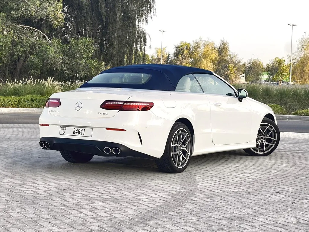 Mercedes E450 Cabriolet 5