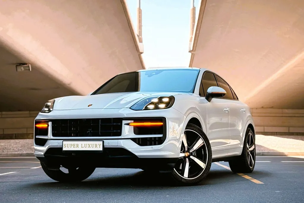 Porsche Cayenne 2025
