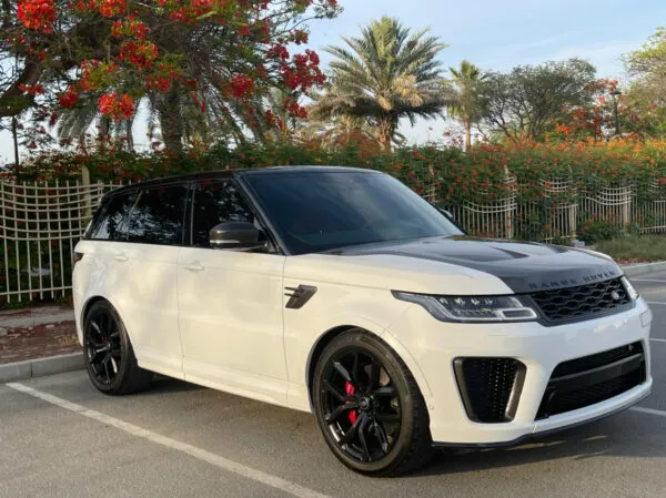 Range Rover SVR White 4