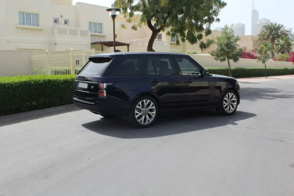 Range Rover Vogue 2