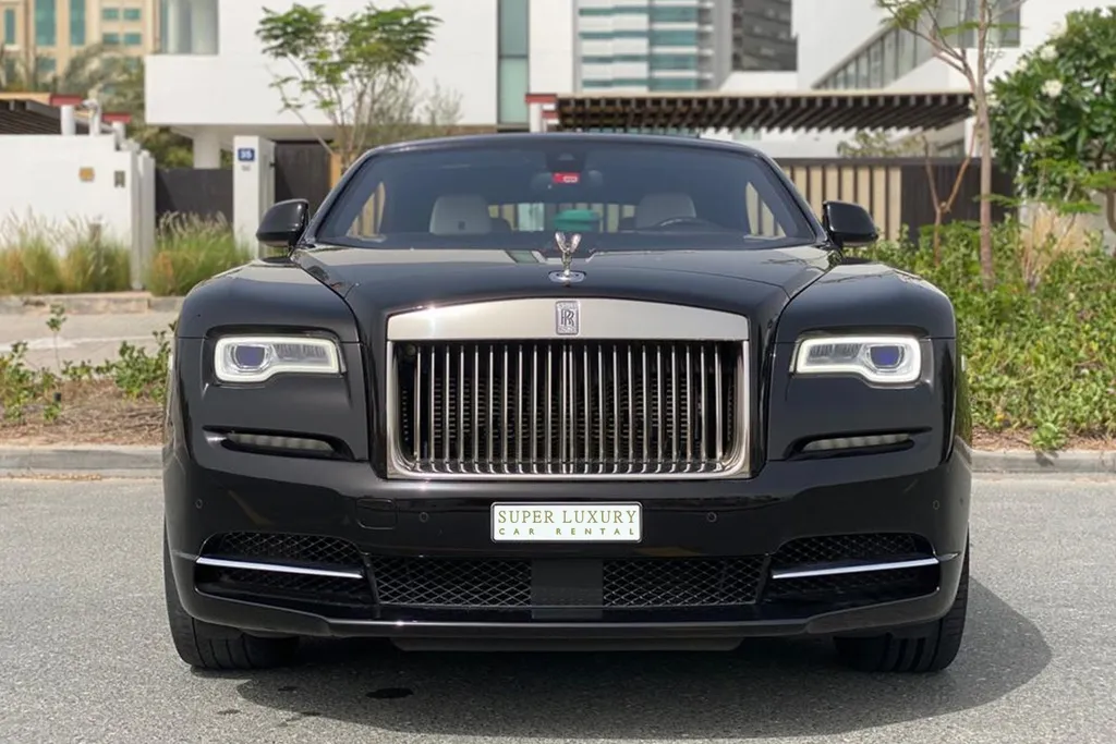 Rent a Rolls Royce Dawn for Luxury and Style 8
