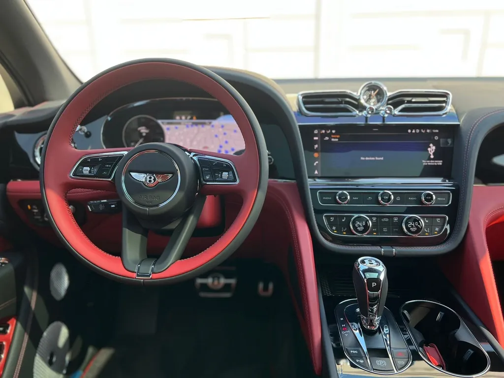 Bentley Bentayga Rental in Dubai 3