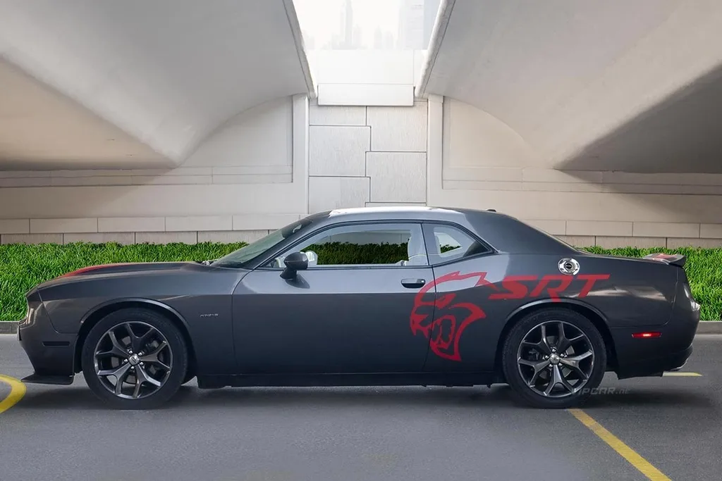Dodge Challenger 5