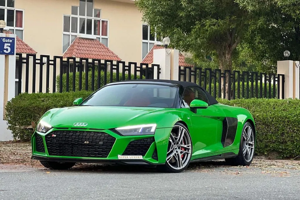 Audi R8 Coupe