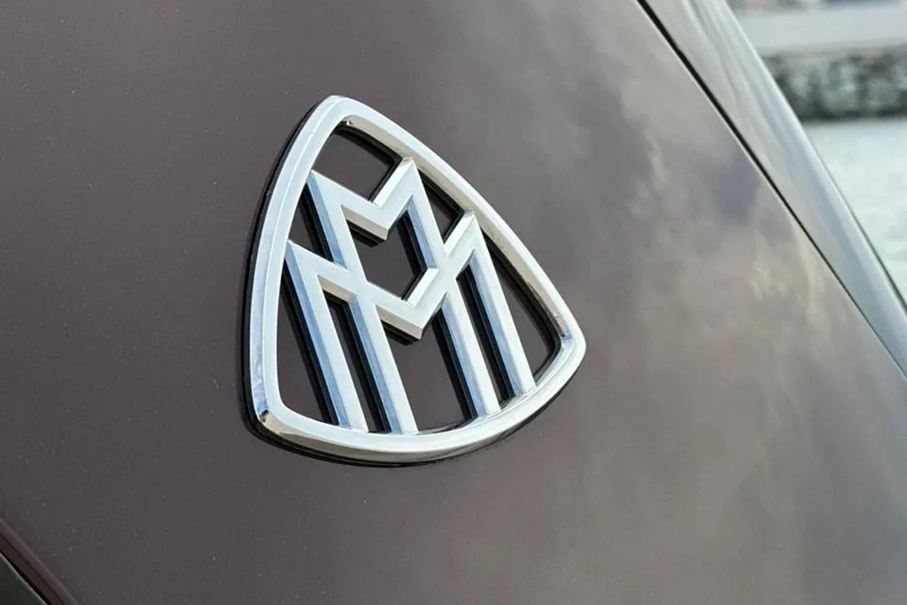 Mercedes Maybach GLS600 7