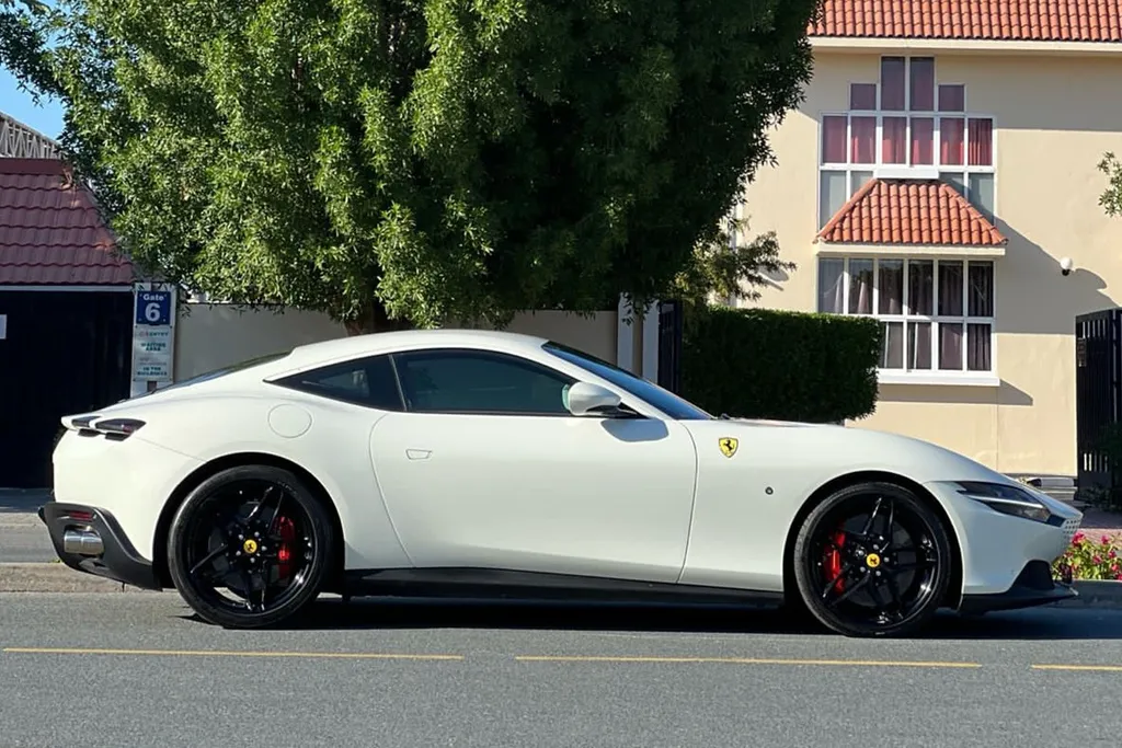 Ferrari Roma 2023 5