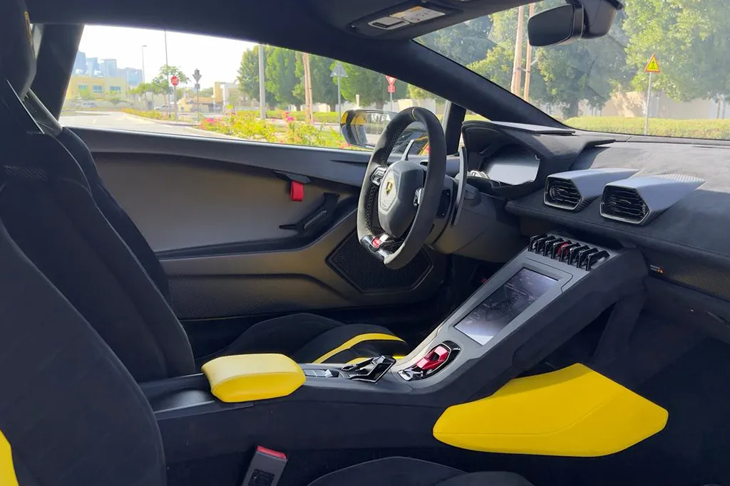 Lamborghini Huracan STO 2024 4