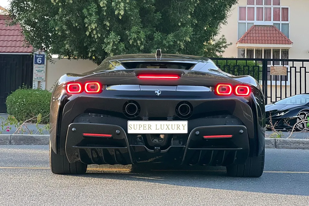 Ferrari SF90 Black 2024 6