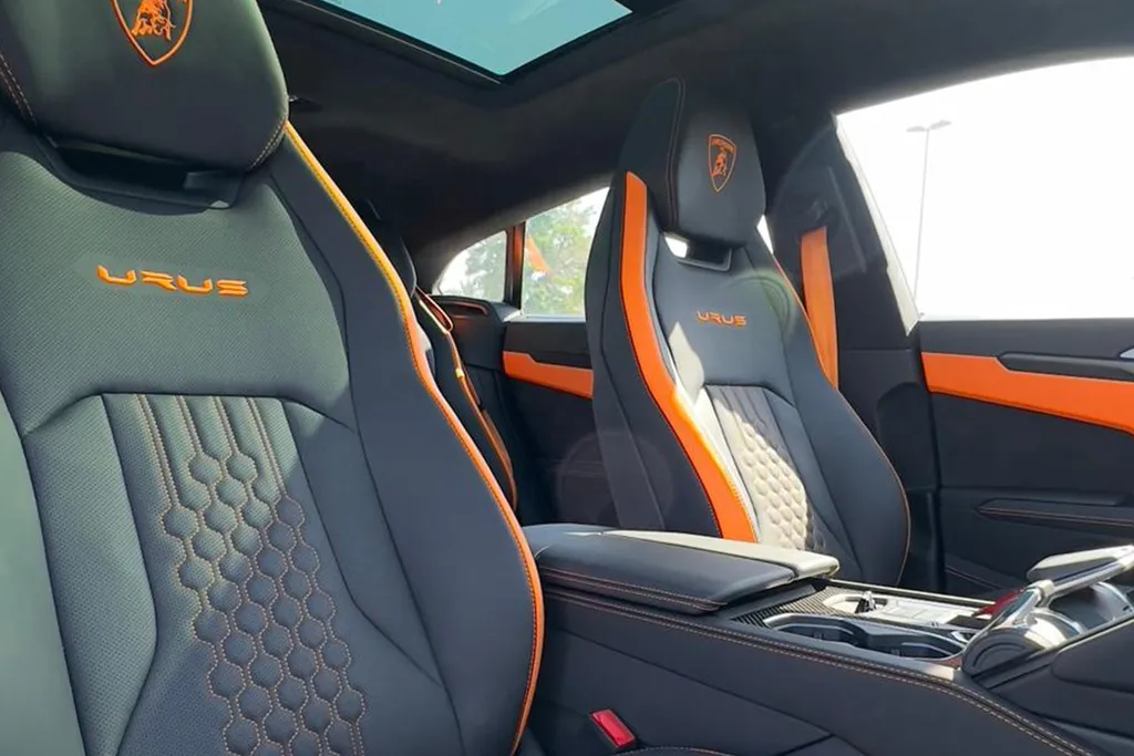 Lamborghini Urus S 2024 8