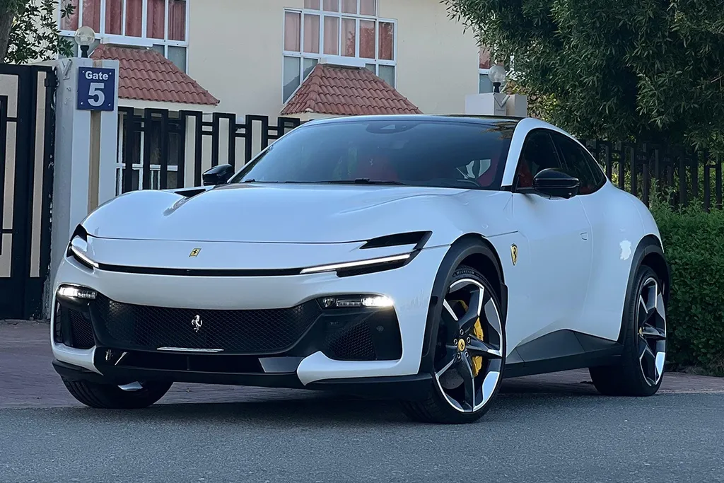 Ferrari Purosangue 2024