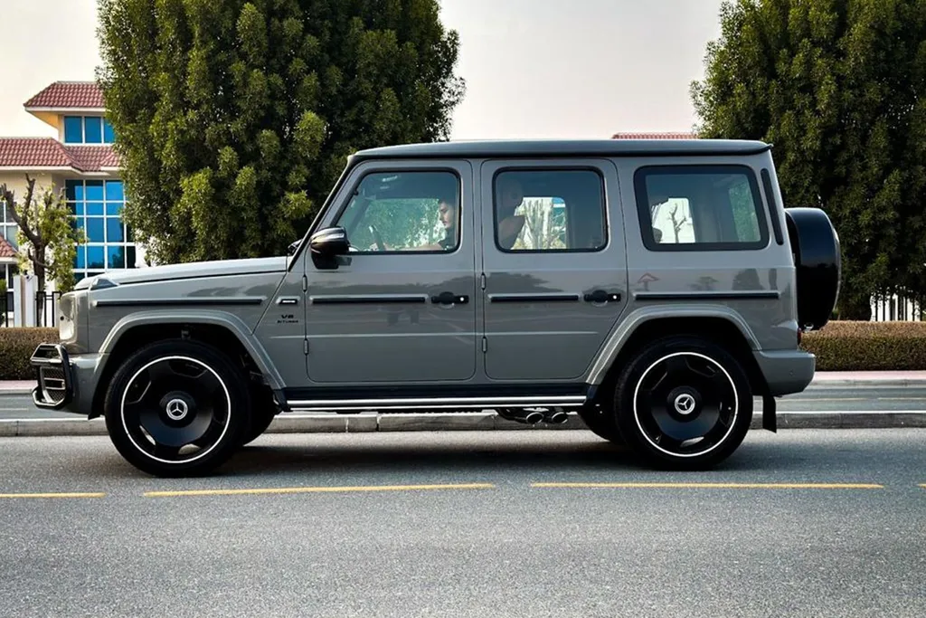 Mercedes G63 2