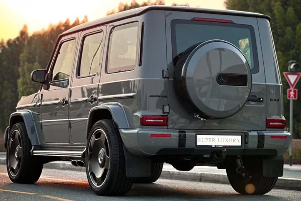 Mercedes G63 5