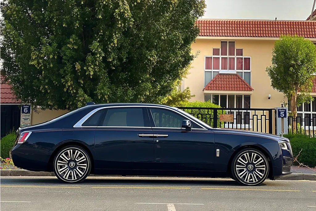 Rolls Royce Ghost 2025 6