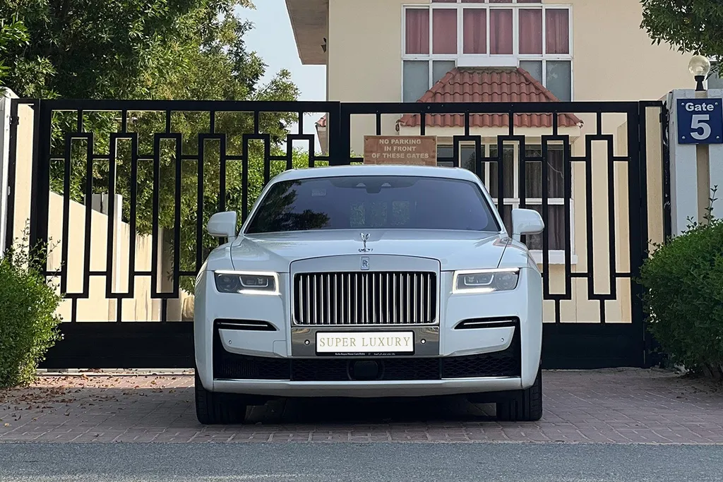 Rolls Royce Ghost 2025 2