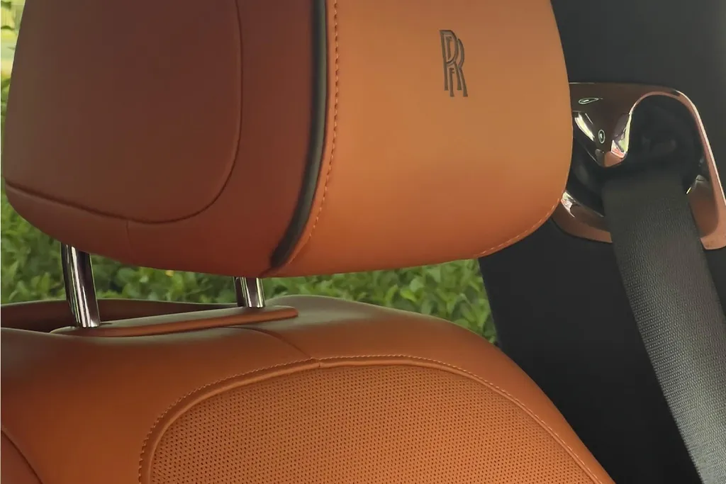 Rolls Royce Ghost 2025 3