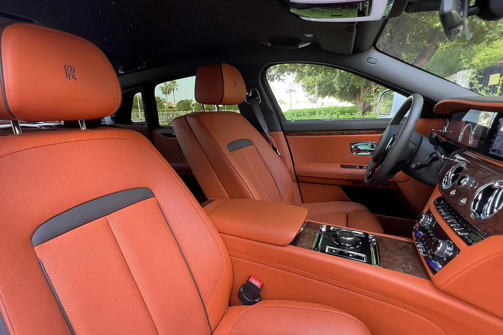 Rolls Royce Ghost 2025 8